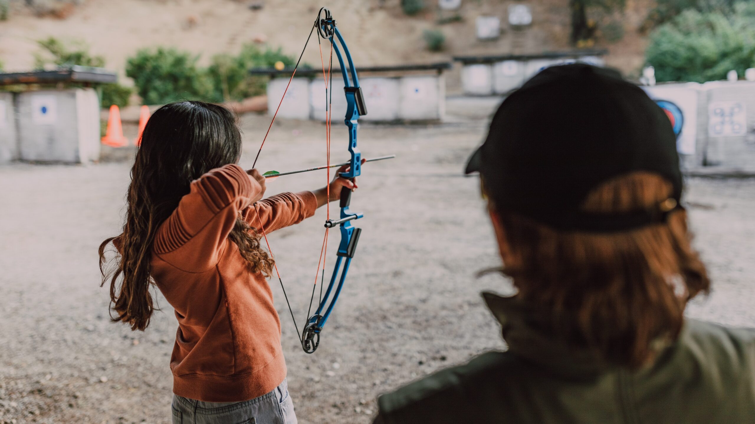 How to Choose a Compound Bow for Youth and Beginner Archery